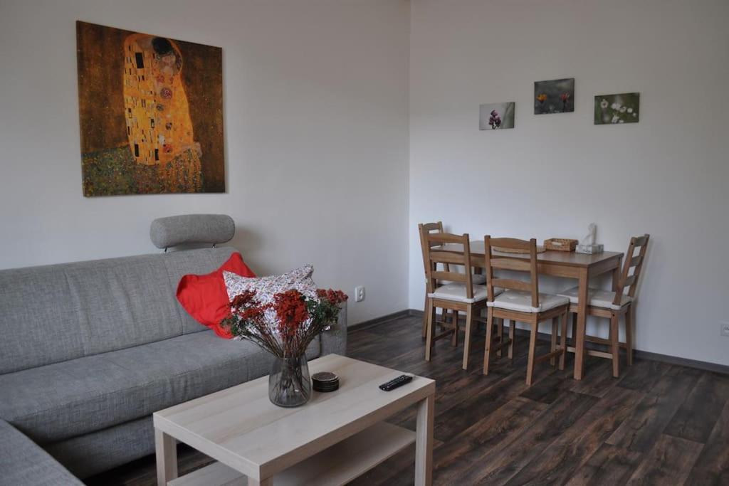 Apartment In Praha 3 Exteriér fotografie